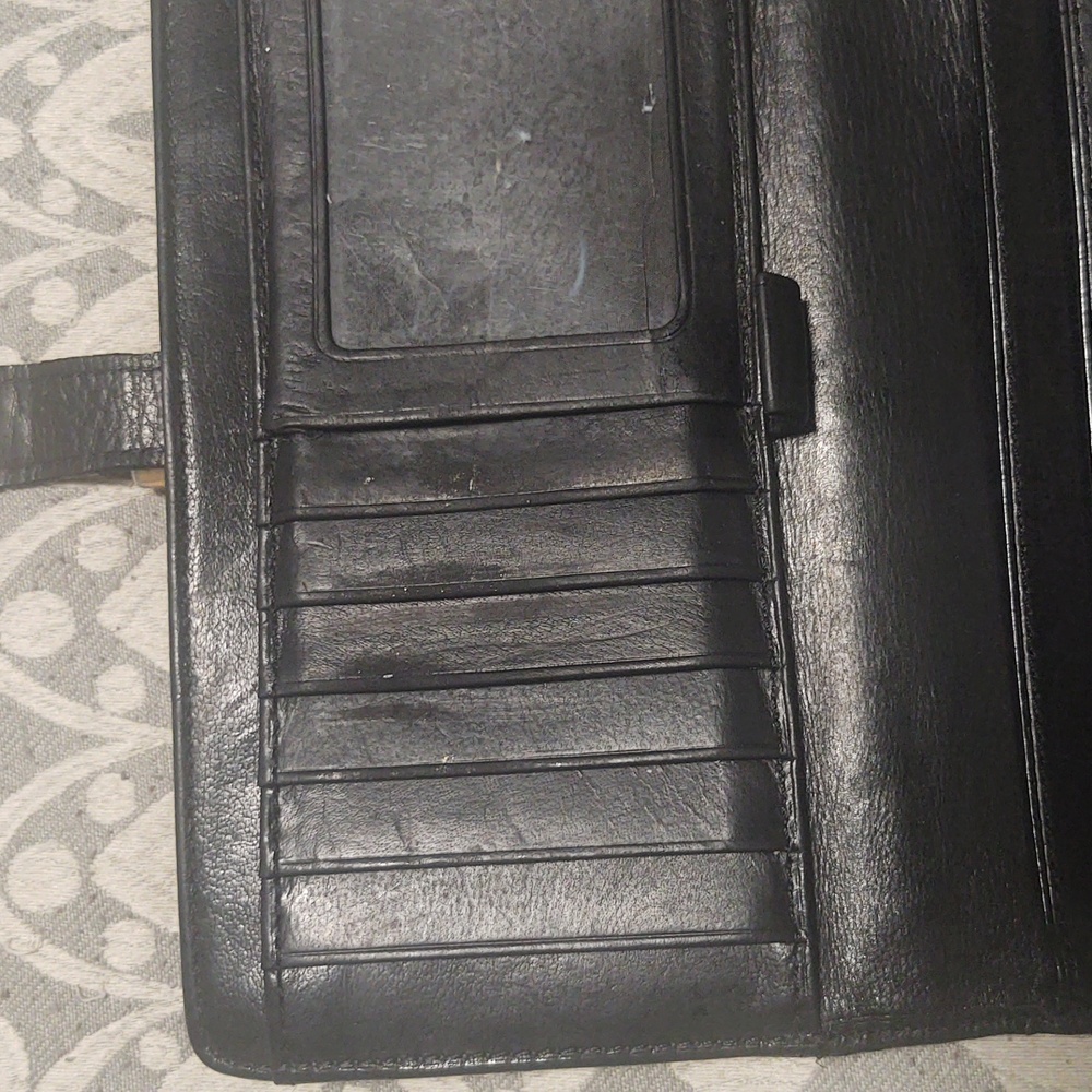 Coach Vintage Black Leather Checkbook Wallet - Picture 7 of 12